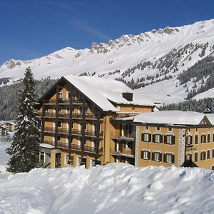 Hotel Alpina Parpan